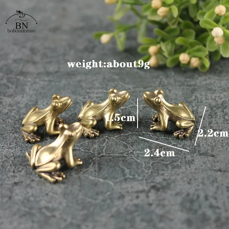 Retro Copper Small Cute Frog Figurines Miniature Desktop Ornament Decorations Accessories Metal Brass Animal Toad Tea Pet Decors