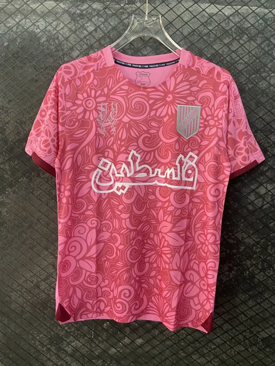 Color: Blue, Size: 4XL - 3D printed Chilean Palestino jersey 2425, a rare pink football team shirt for men and women, quick-drying and breathable T-shirt