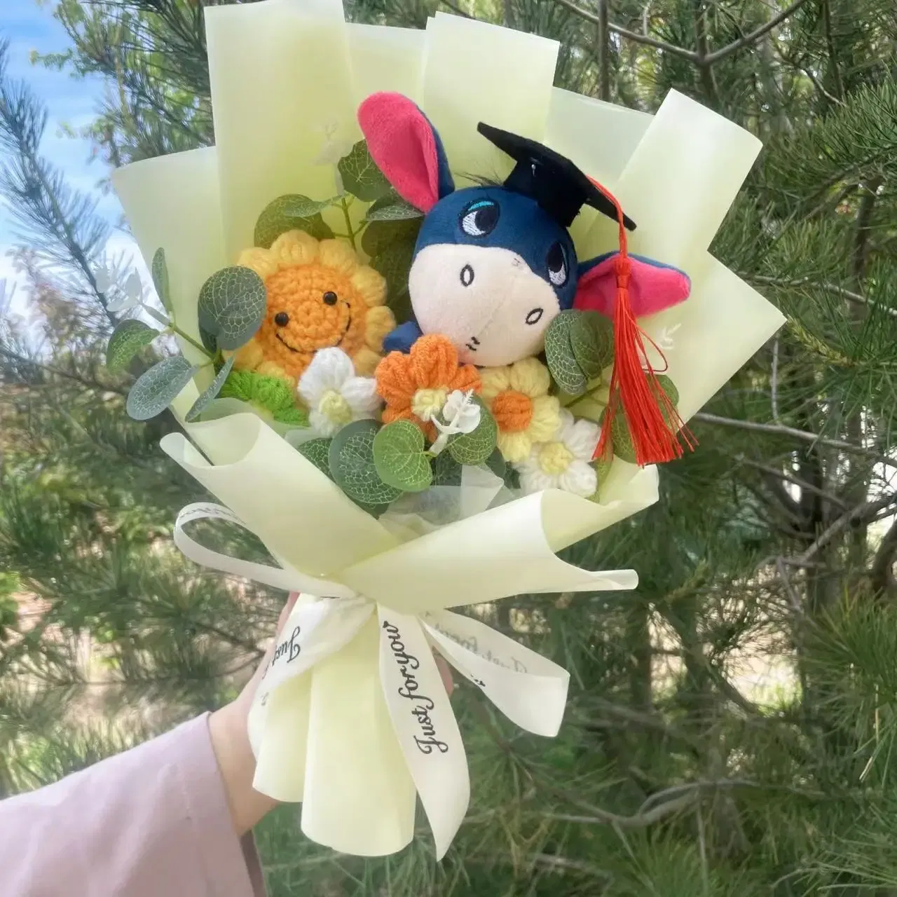 Color: DARK GRAY - Cartoon Winnie the Pooh Plush Doll Toy Handmade Flower Bouquet Wedding Valentine's Day Christmas Graduation Gifts