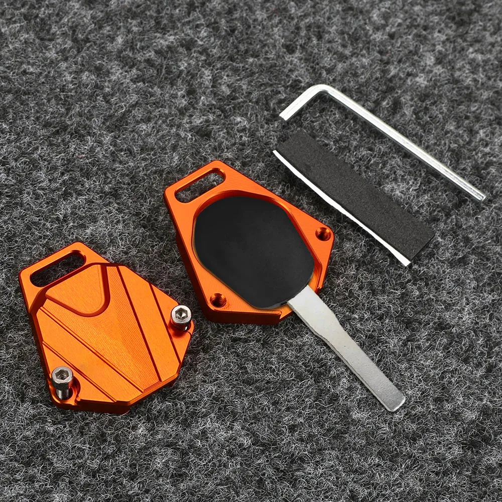 Color: Champagne - CNC Key Cover Cap Keys Case Shell FOR K-T-M Duke 125 200 250 390 690 990 DUKE390 DUKE250 DUKE200 DUKE690 DUKE990 RC 125 200 390