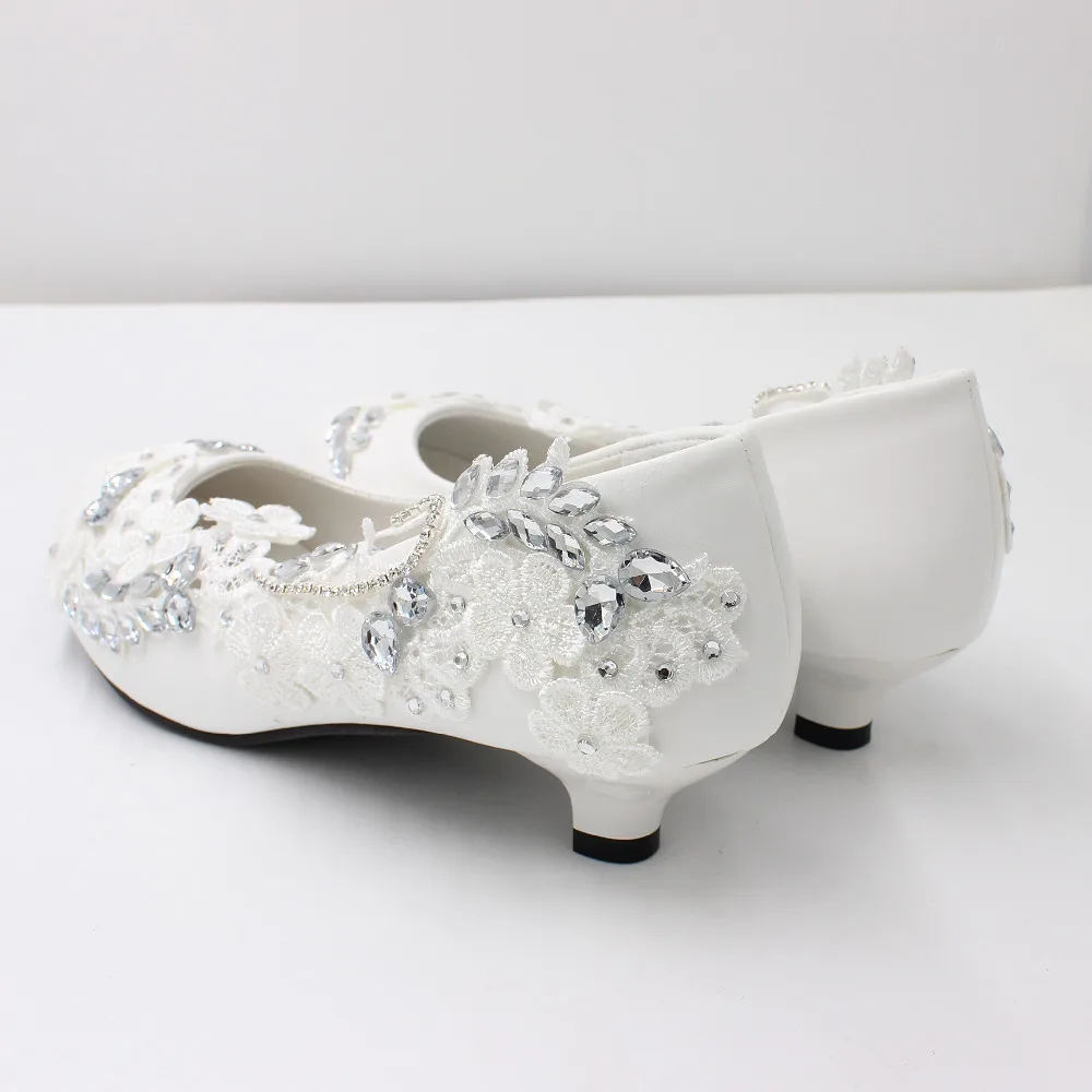 Color: WHITE, Shoe Size: 42, Ships From: CHINA - 【Xingchenmao?‘Low heel large size bridal shoes White large size soft top women's shoes handmade lace simple single shoes BH0710