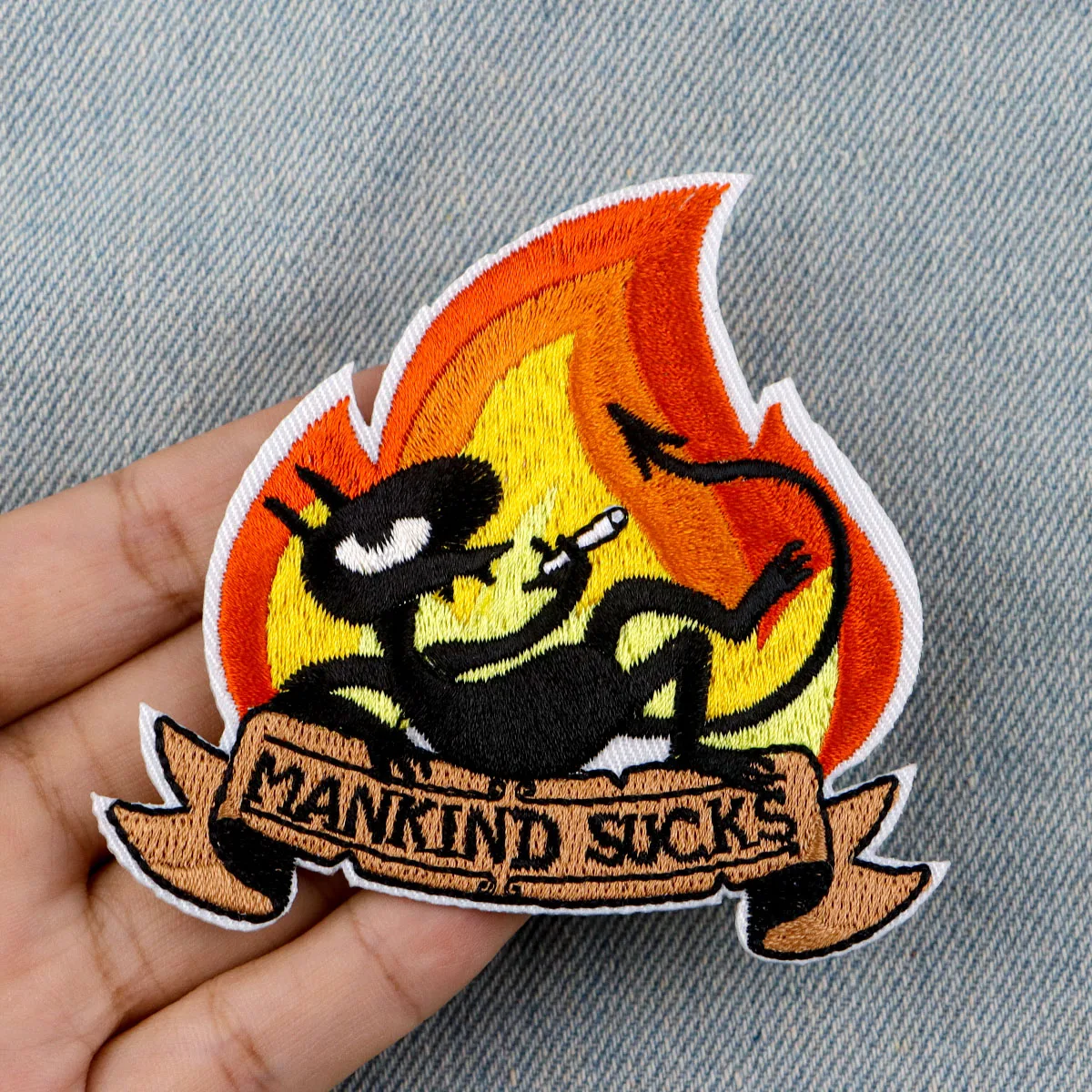 MANKIND SUCKS Embroidery Patch Cartoon Iron On Patches For Clothing Thermoadhesive Patches On Clothes DIY Sew Badges