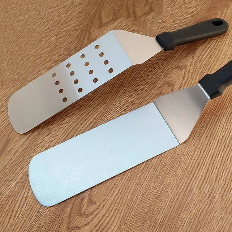 Color: Red - Kitchen Stainless Steel Scraper Cooking Spatula Barbecue Spatula Plate Barbecue Spatula Hamburger Spatula Cooking Utensils