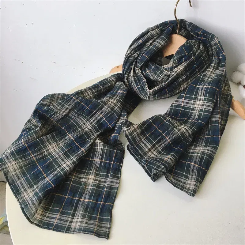 Color: Orange,  Age Range: >8Y - Autumn and winter cotton classic fashionable plaid unisex  scarf Couple Scarves
