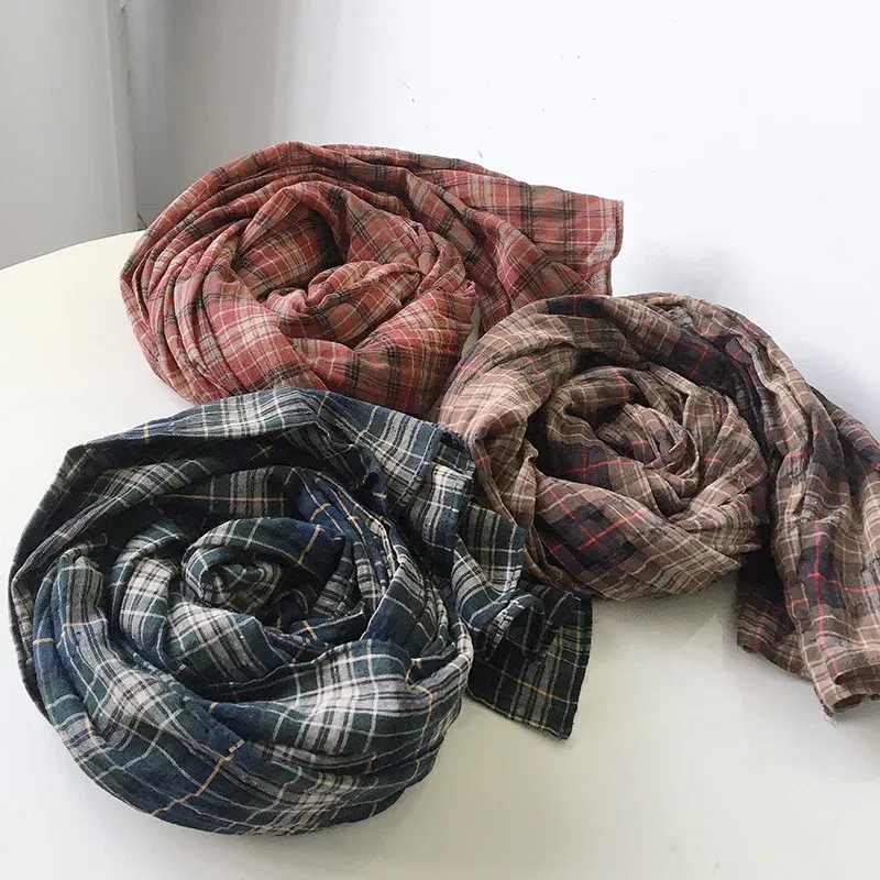 Color: Orange,  Age Range: >8Y - Autumn and winter cotton classic fashionable plaid unisex  scarf Couple Scarves