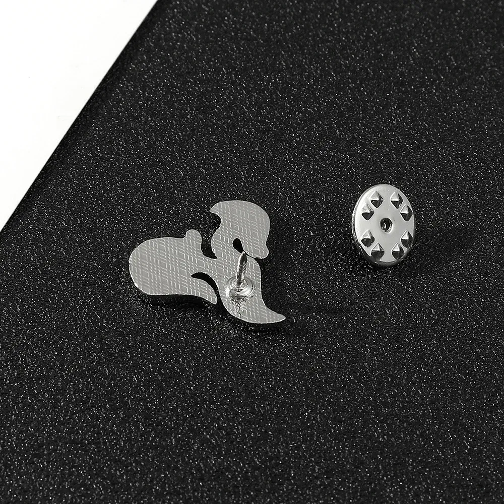 Chic Creative Metal Enamel Flame Torch Mode Brooch Lapel Pin Badge For Women Men Fashion Hip-Hop Punk Jewelry Gifts Accessories