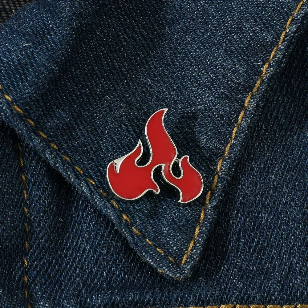 Chic Creative Metal Enamel Flame Torch Mode Brooch Lapel Pin Badge For Women Men Fashion Hip-Hop Punk Jewelry Gifts Accessories