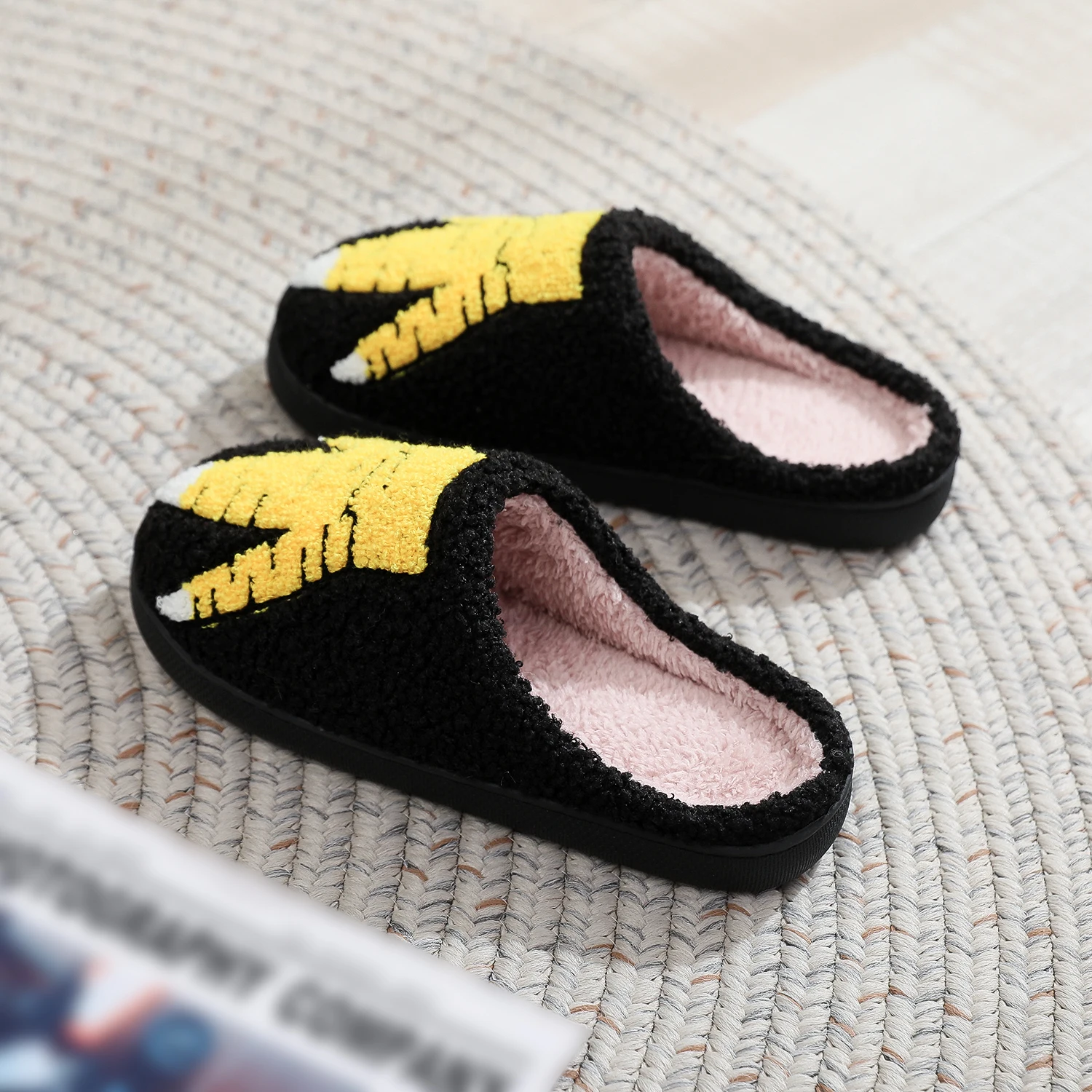 Color: black, Shoe Size: 38 - Winter stuffed Shoes Funny Chicken Claw stuffed Shoes Thick stuffed Thick Bottom Lightweight Fur Slippers
