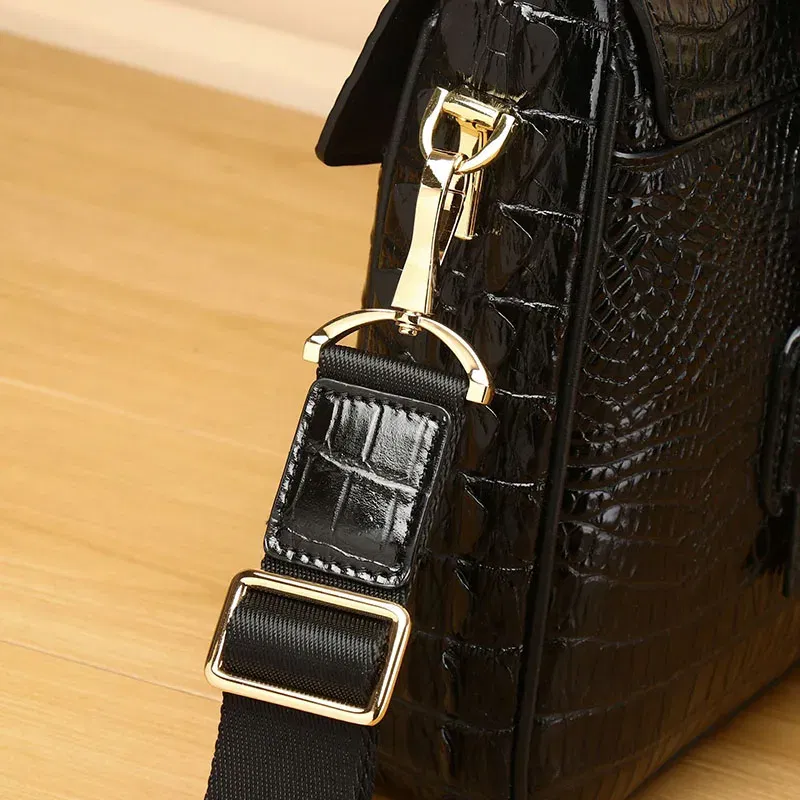 New 2025 Genuine Leather Men's Bag Crocodile Pattern Luxury Handbag Business Bag High Quality Shoulder Cross Bag Trendy