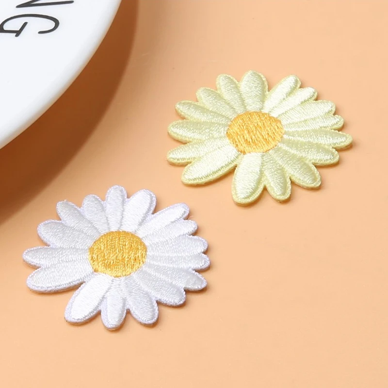 Color: Blue - Butterfly Daisy Embroidery Patches for Clothing Thermoadhesive Patches DIY Fusible Patch on Kids Clothes Sunflower Badges Sewing