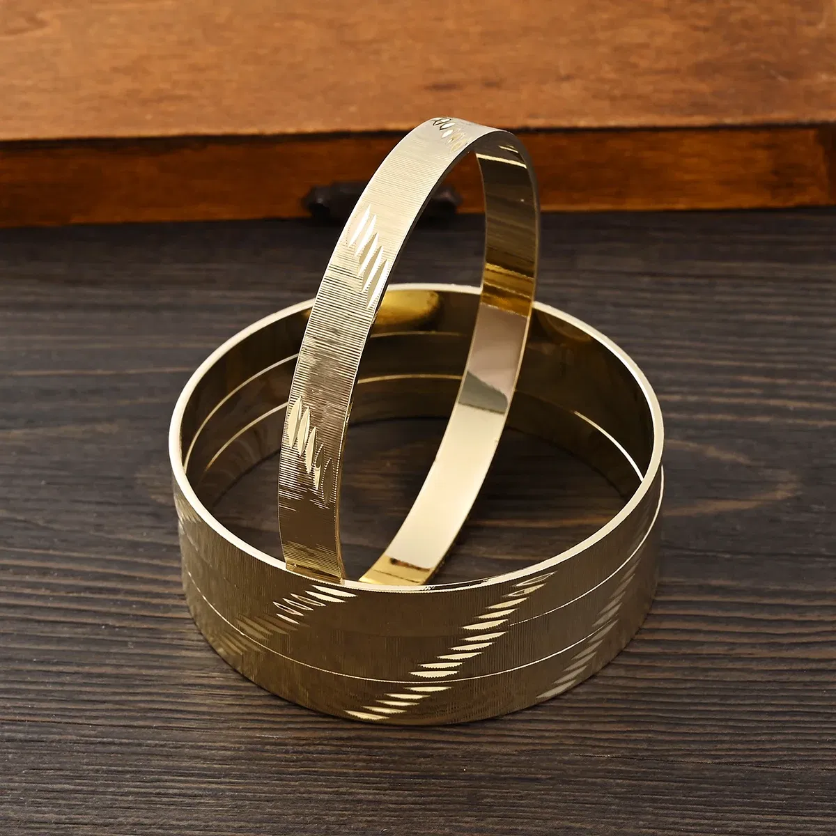 Metal Color: Platinum Plated - Adult Size 4PCS 65MM 9K Gold Color Hig Quality Top Sale Cute Bracelet Jewelry  Flower Bangle Girl Birthday Party Gift