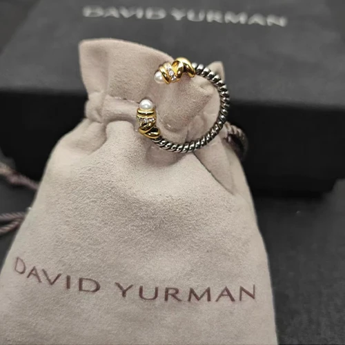 Gem Color: Black, Ring Size: 6 - Get Your Sparkle On With 2024'S Latest Fashion Accessory - S925 Silver Dy Ring With Jewel Accents!