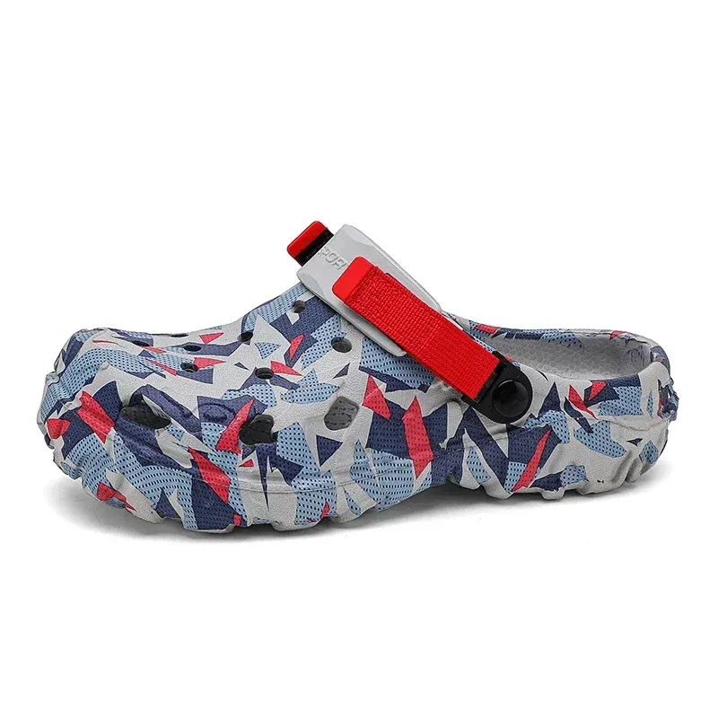 Color: Red, Shoe Size: 43 - Fashion Garden Shoes Men's Clogs Slippers Sandal Flat Camouflage Sandals Male Sneakers Outdoor Flip Flops Home Clogs