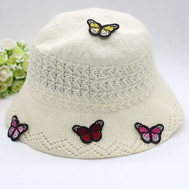 Color: Lemon yellow - Butterfly Daisy Embroidery Patches for Clothing Thermoadhesive Patches DIY Fusible Patch on Kids Clothes Sunflower Badges Sewing