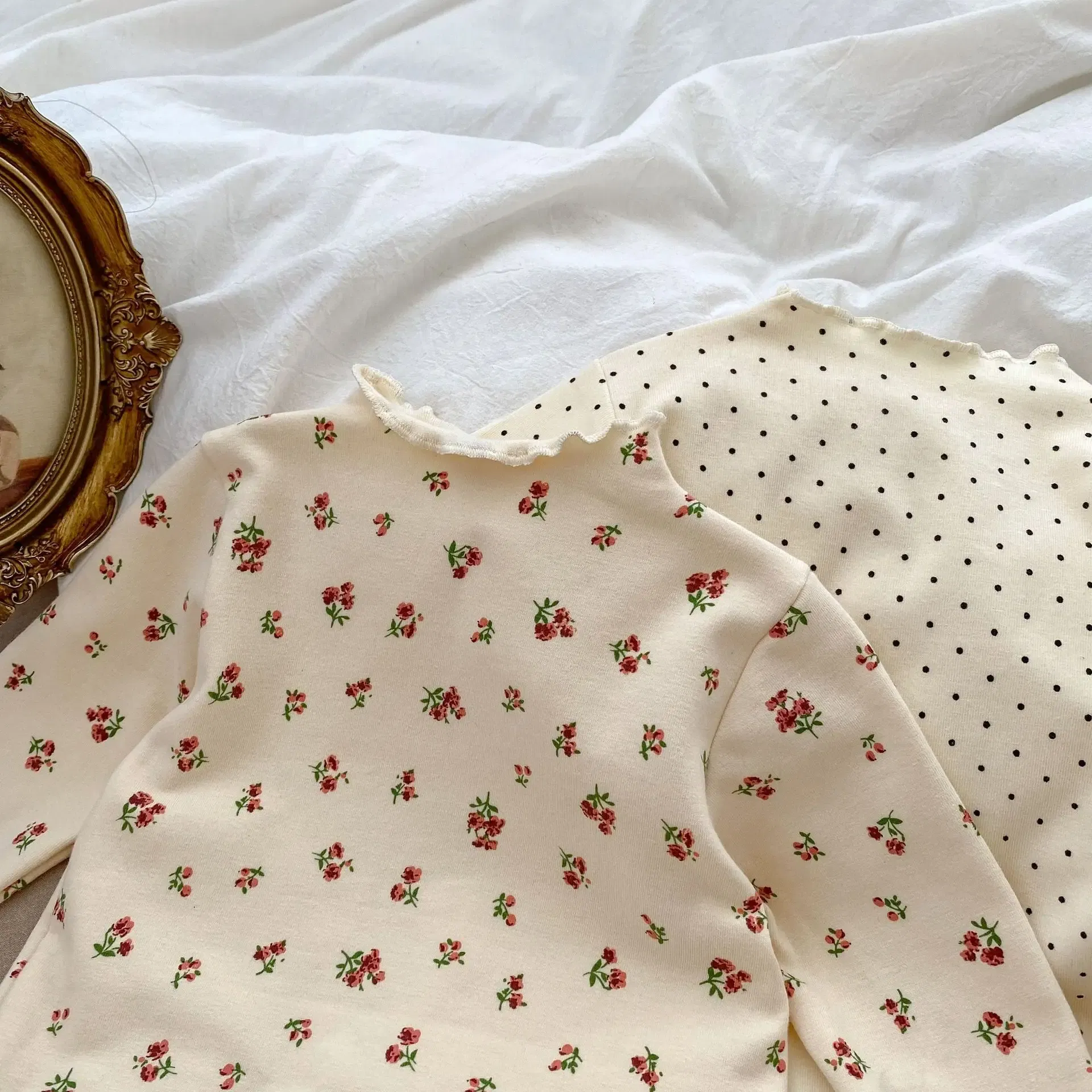 Color: Gold, Kid Size: 4T - New Baby Long Sleeve T Shirt Girls Cotton Casual Tees Infant Ruffled Versatile Shirts Kids Floral Striped Bottoming Tops