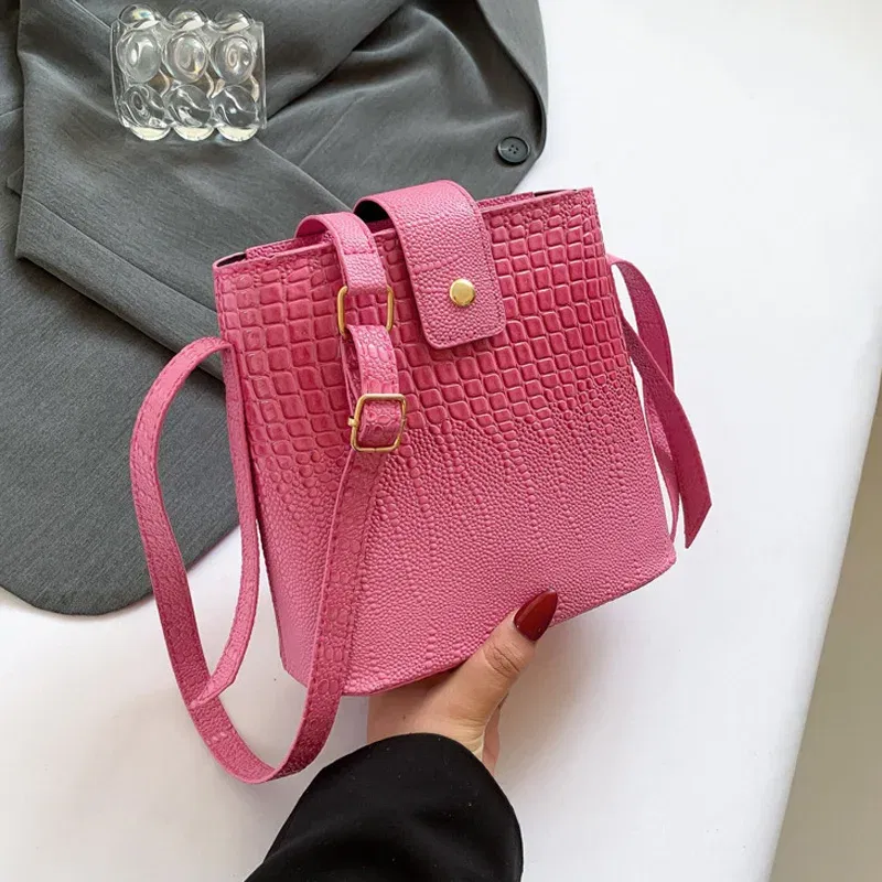 Color: Brown, Size: Mini(Max Length