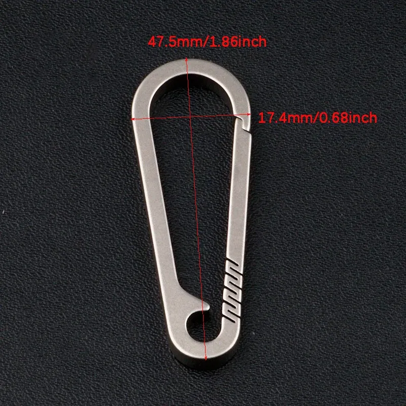 Color: black - High-End Titanium Keychain Men Car Key Chain Key Ring Ultra Lightweight EDC Carabiner Key Holder Outdoor Hiking Buckle Tool Gift