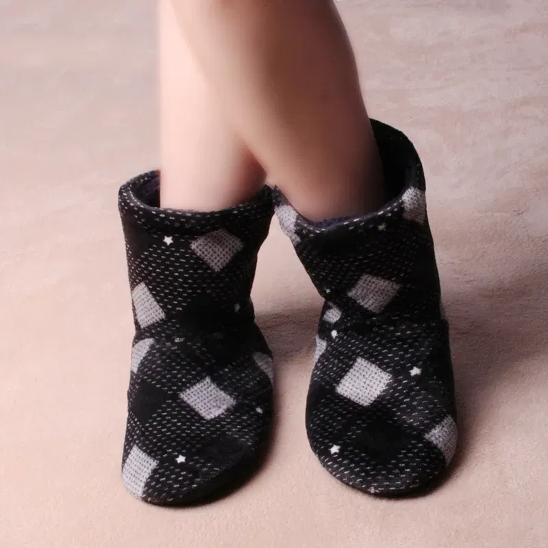 Color: GRAY, Shoe Size: 43 - Mntrern Casual Men Shoes Home Slippers Lattice Soft Plush Male House Slippers Warm Winter New Cotton Slippers Shoes Men Big Size