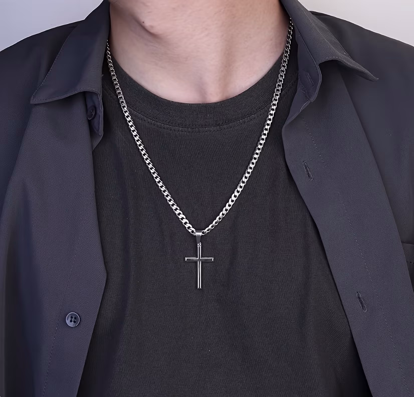 ARTPAGE® 925 Sterling Silvery Minimalist Cross Pendant Necklace – A Stylish and Fashion-Forward Accessory