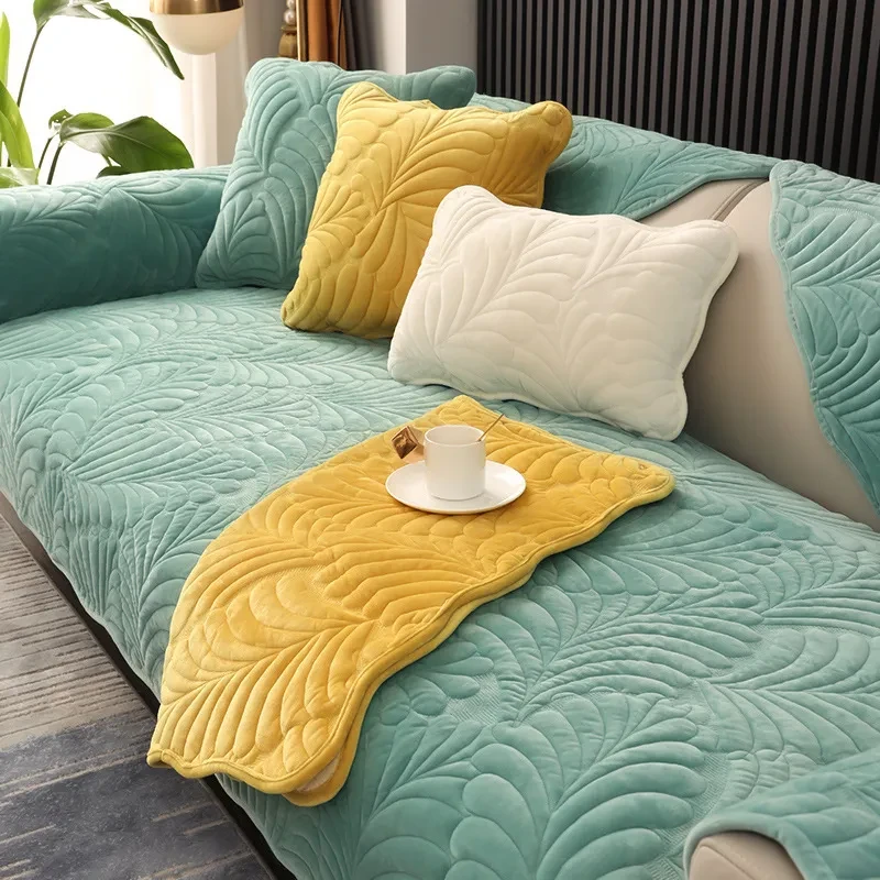 Cosy Plush Solid Colour Non-slip Sofa Cover