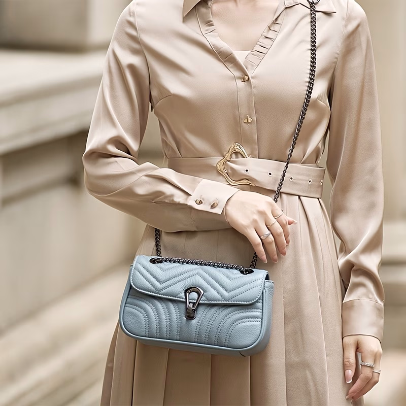 ZOOLER Elegant Retro Top Layer Cowhide Classic Large Capacity Women’s Shoulder Bag – Stylish, Spacious, and Timeless