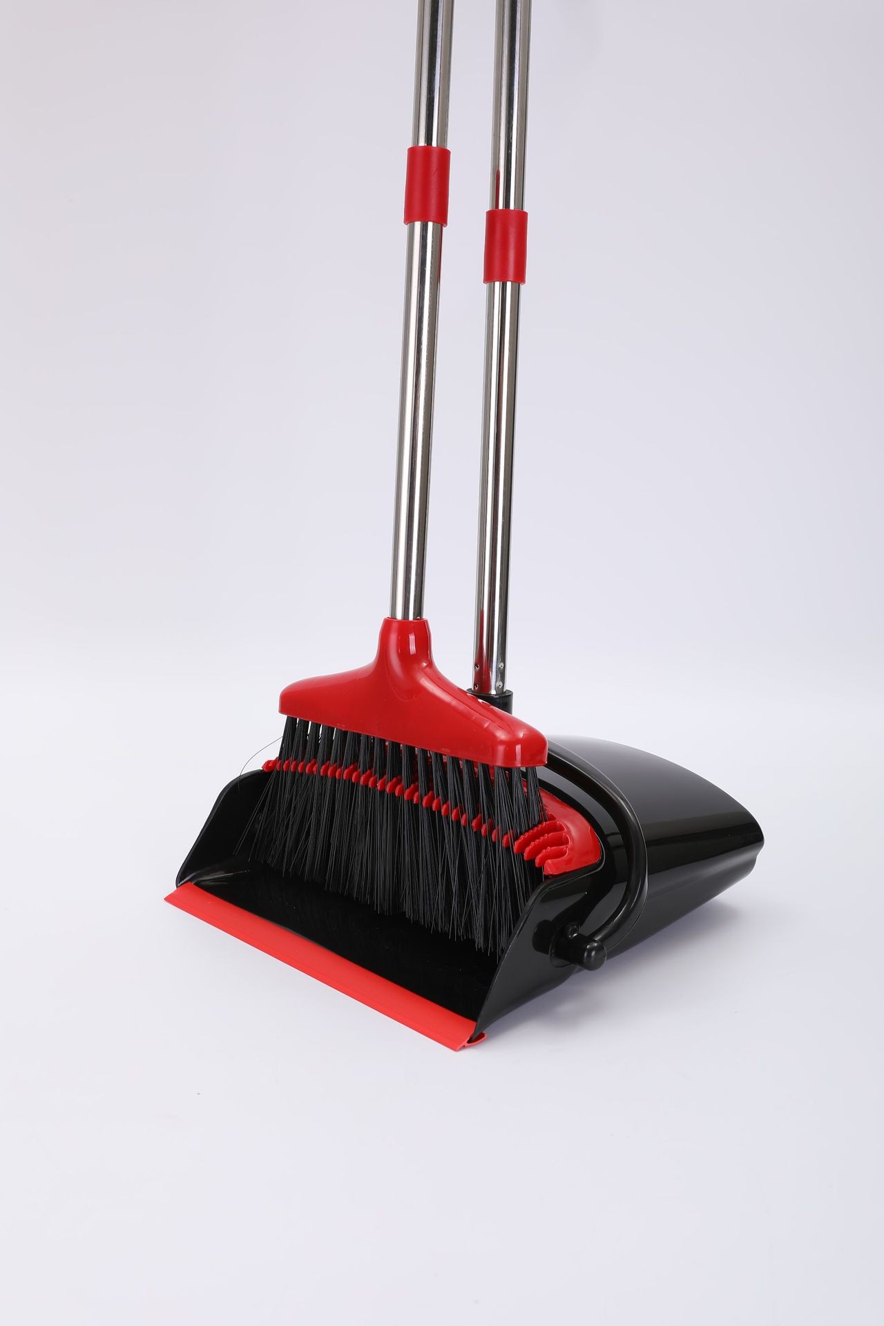 Self Standing Broom