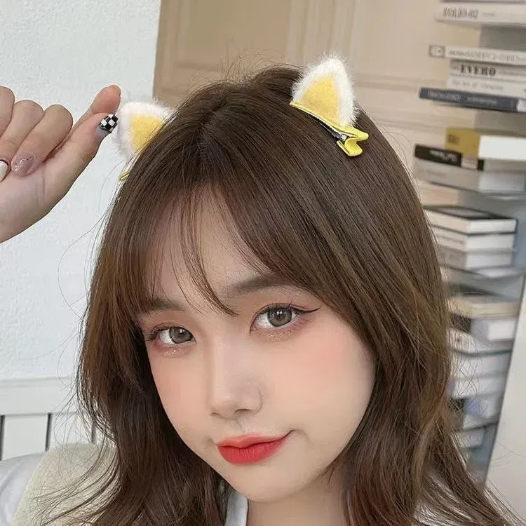 Color: Champagne - 2PCS New Plush Cat Ears Hairpins Girls Hair Clips Hair Accessories Women Sweet Cute Barrettes Kids Fashion Headwear Ornaments