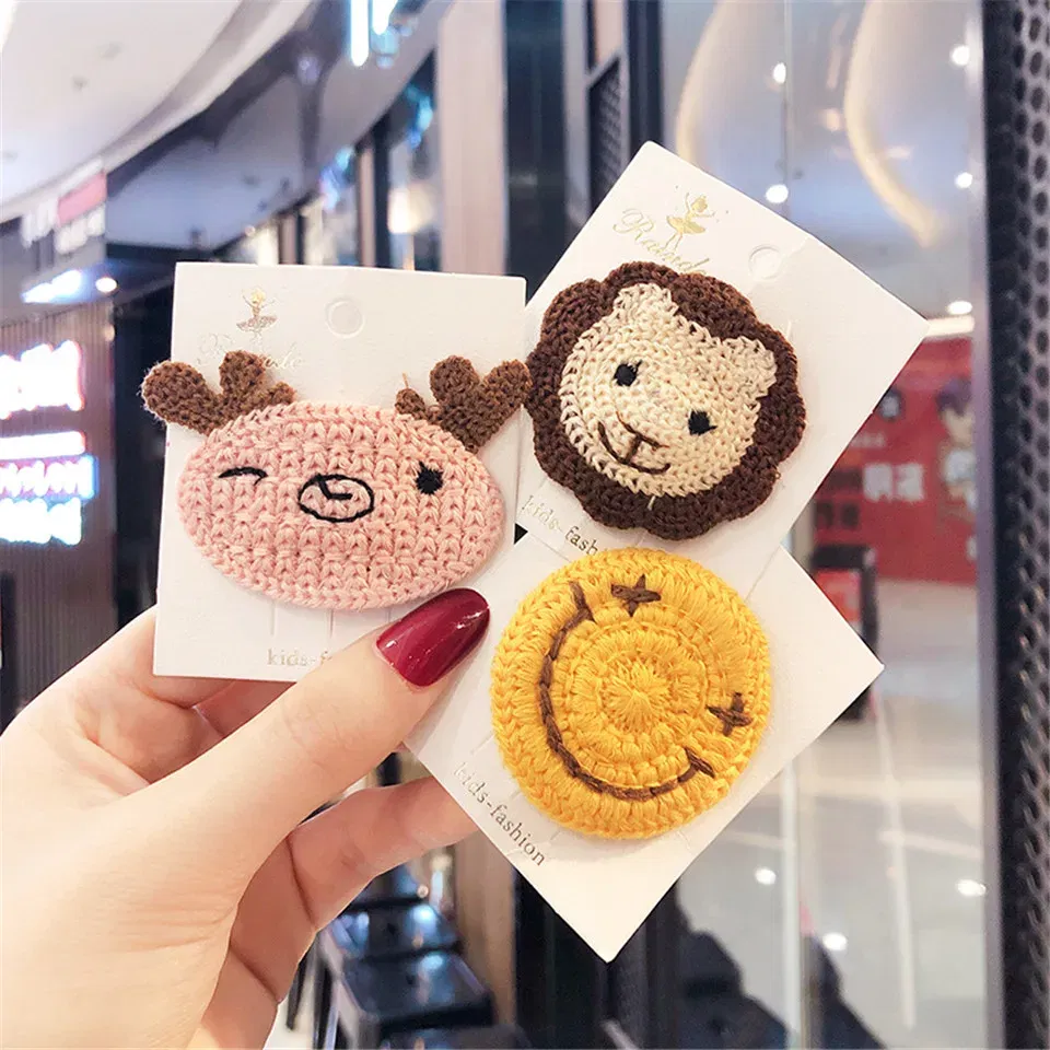 Color: black - Cartoon Handmade Woolen Animal Hairpin Hair Accessories For Girls Hair Clips Children Glitter Felt Fabric Hairclip Cat Barrettes