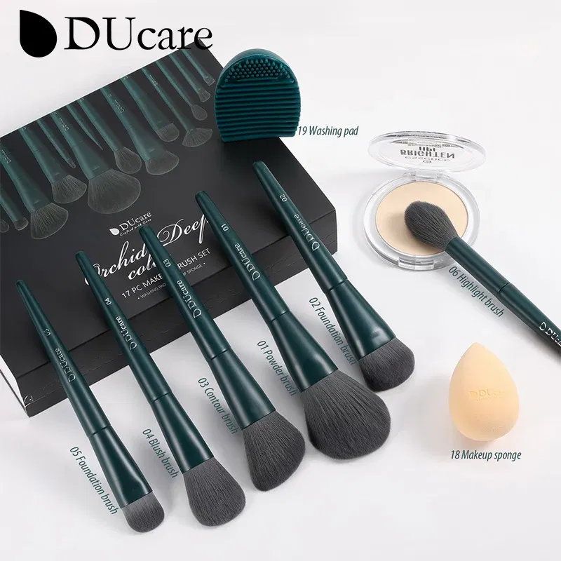 Handle Color: Green, Ships From: CHINA - DUcare Professional Makeup Brushes kits Synthetic Hair 17Pcs with Sponge & cleaning tools Pad for Cosmetics Foundation Eyeshadow