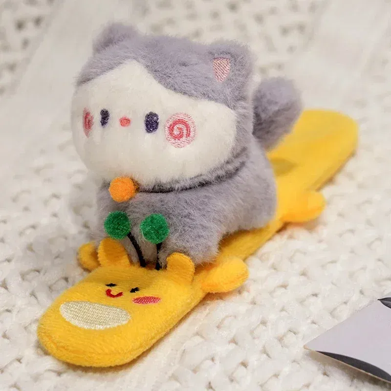 Color: green, Height: 0-10cm - Capybara Slap Snap Wrap Capibara Plushie Wristband Bracelet Kawaii Cute Dog Cat Plush Toy Hand Ring Creative Funny Gift