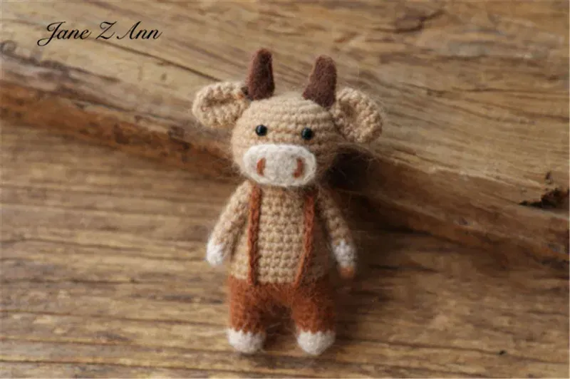 Color: Beige, Size: ONE SIZE - Handmade mink plush dolls knitted calf rabbit bear mouse newborn full moon photography props
