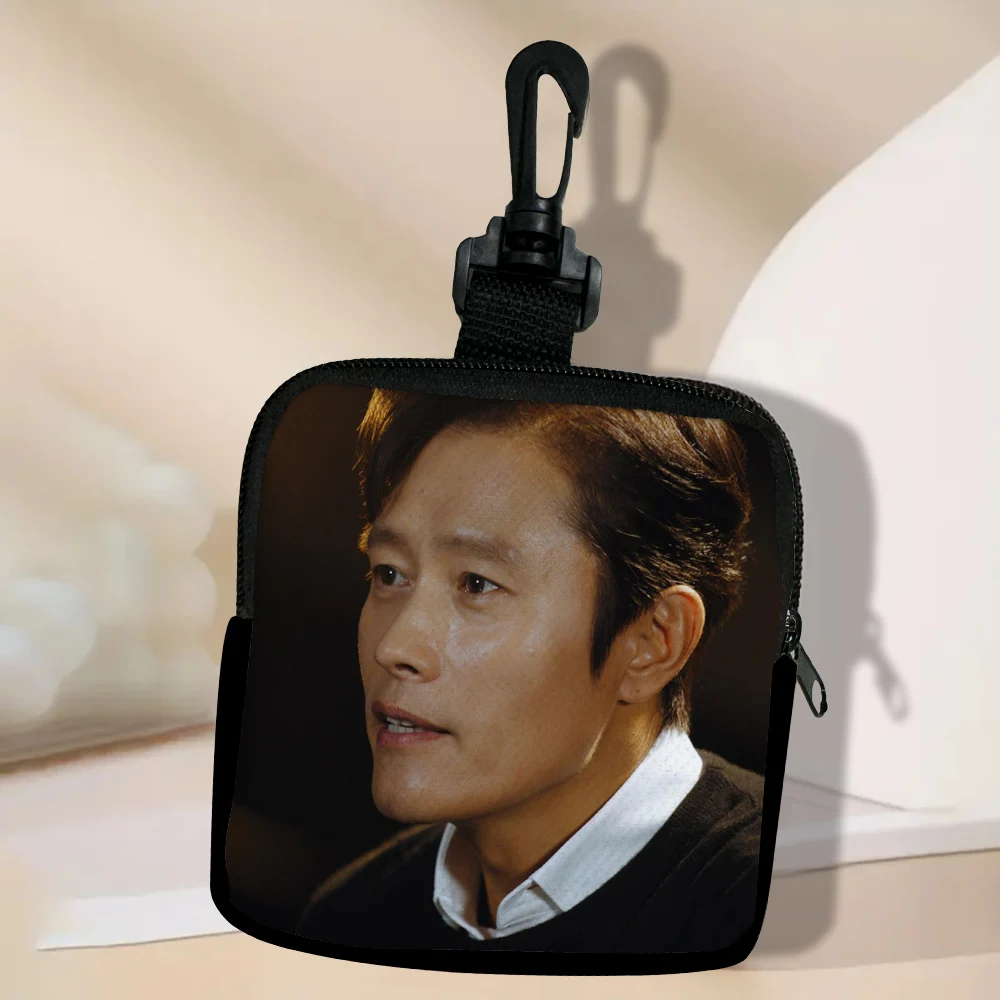 Color: Beige - Lee Byung Hun Women Coin Purse Card Key Mini Purses Pouch Small Zipper Coin Purse Card Holder Wallet Bag 3.3