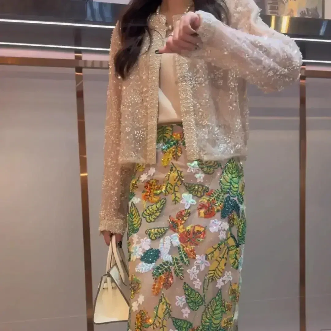 Luxury Beading Coat Women Heavy Industry Sequined See Through Long Sleeve Round Collar Short Tops Summer Fashion Trendy