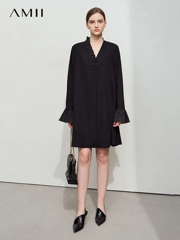 AMII Minimalist Chiffon Dress Women 2025 Spring New French Commuter Asymmetric Ruffle V-neck Slim Flower Button Skirt 12511079