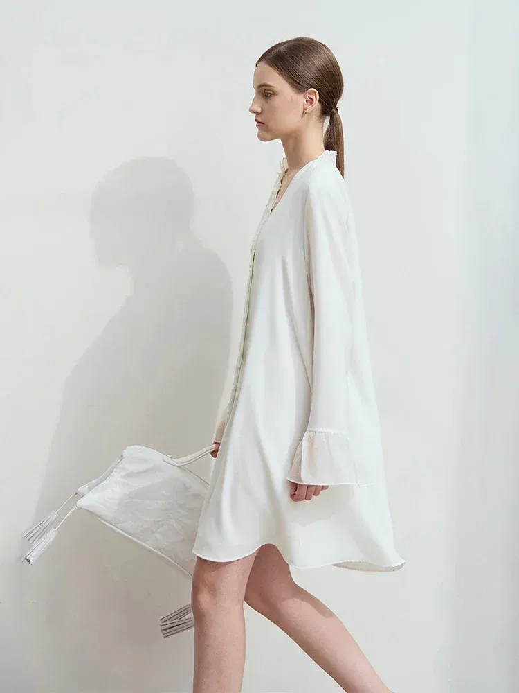 AMII Minimalist Chiffon Dress Women 2025 Spring New French Commuter Asymmetric Ruffle V-neck Slim Flower Button Skirt 12511079