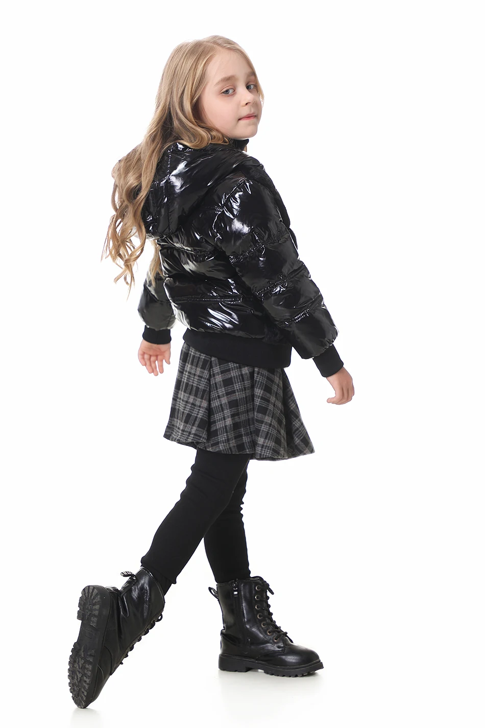 Color: black, Kid Size: 18M - Fashion joining design winter coats filling white duck down warm jackets soft fur fabric and glossy black waterproof coats