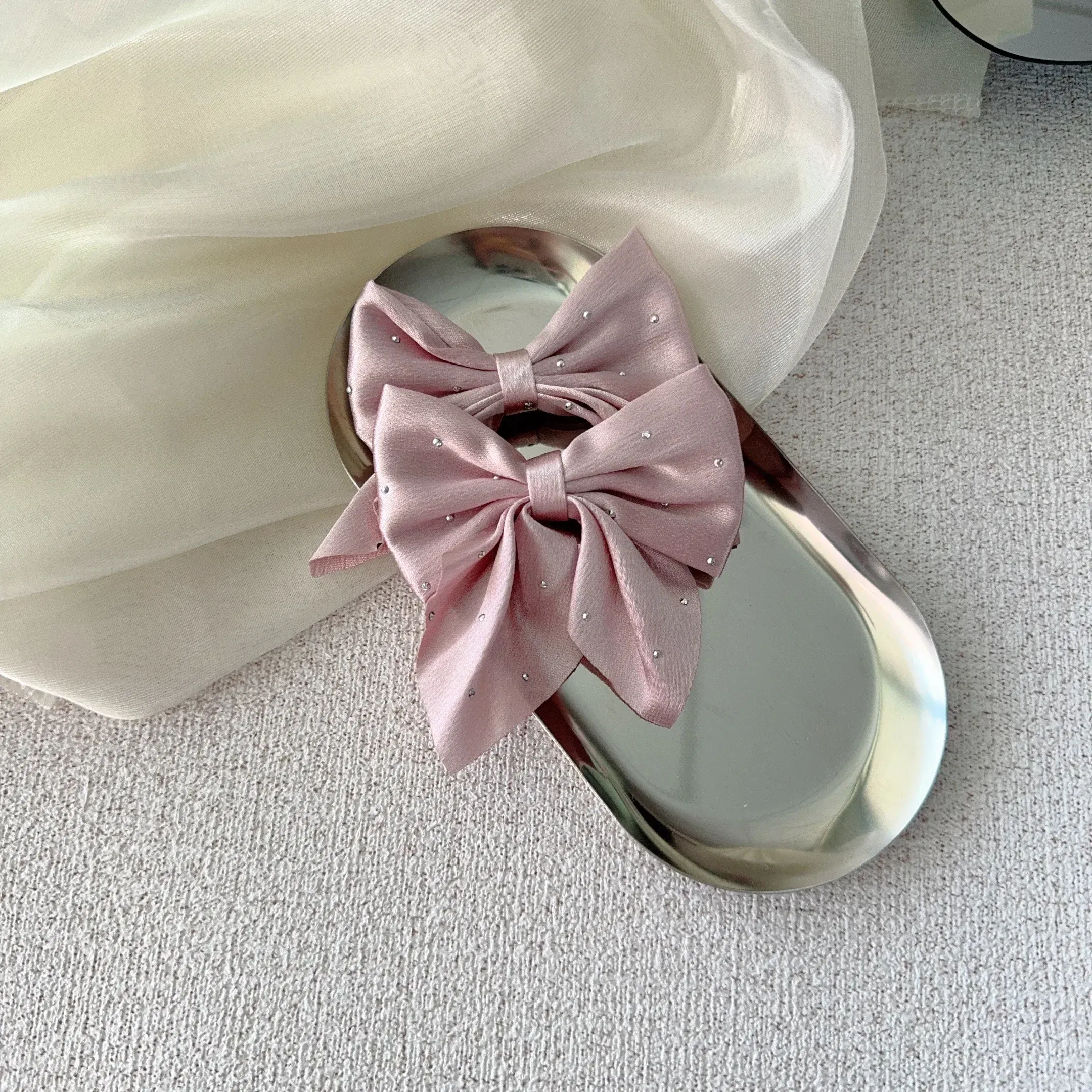 Color: Blue - 2Pcs Starry Dots Red Velvet Bow Hair Pins Hair Clips Kids Girls Fashion Christmas Barrettes Ponytail Holder Headwear Accessories