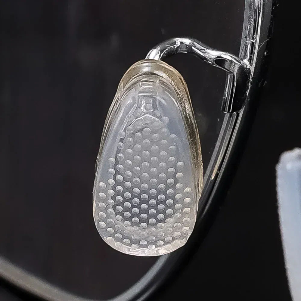 Color: green - Silicone Glasses Nose Pads Soft Non Slip Air Cushion Nose Holder Transparent Invisible Self Adhesive Sticker Eyewear Accessories