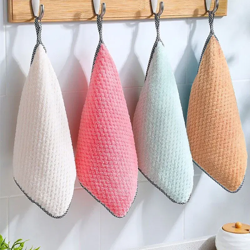 Color: Red - Kitchen Daily Dish Towel Cloth Kitchen Rag Non-stick Oil Thickened Table Cleaning Cloth Double-layer Absorbent Microfiber