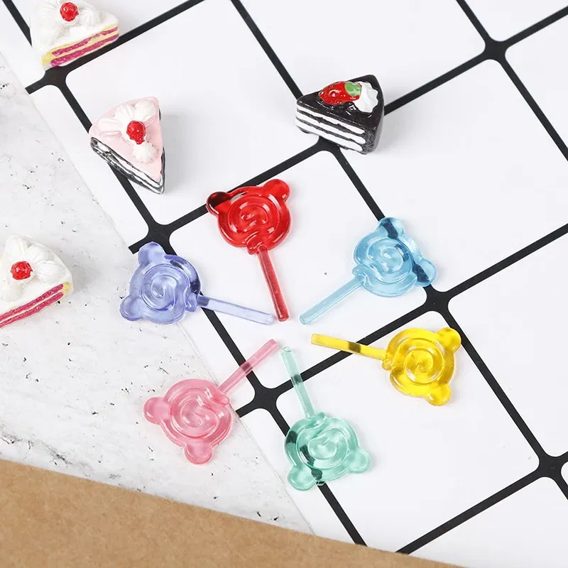 Color: WHITE - 6Pcs 1:12 Scale Doll Accessories Bear Shape Lollipop Simulation For Dollhouse Miniature Toy Doll Mini Resin Food Kitchen Gift