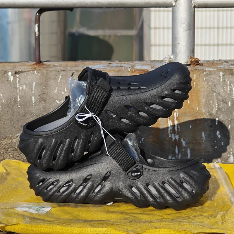 Color: light green, Shoe Size: 45 - Fashion Garden Shoes Men's Clogs Slippers Sandal Flat Camouflage Sandals Male Sneakers Outdoor Flip Flops Home Clogs