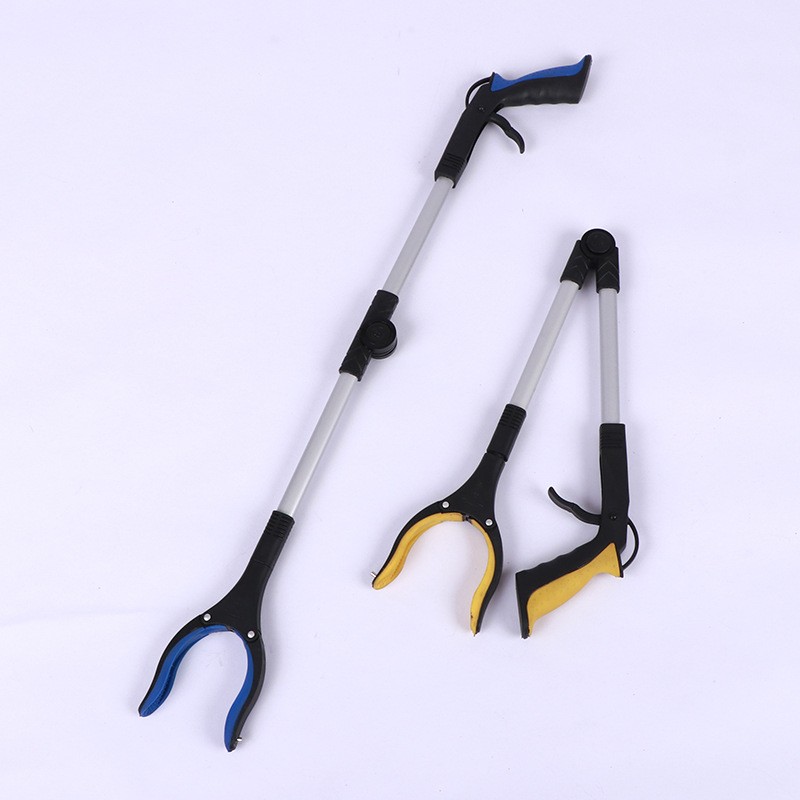 Foldable Grabber With 360° Swivel Clip