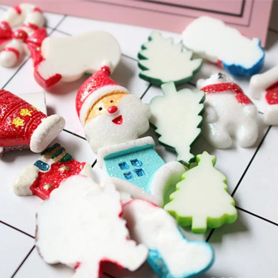 Color: Red - 100pcs/lot Glitter Christmas tree snowman 3D resin patch for diy fridge magnet phone hair accessories wholesale