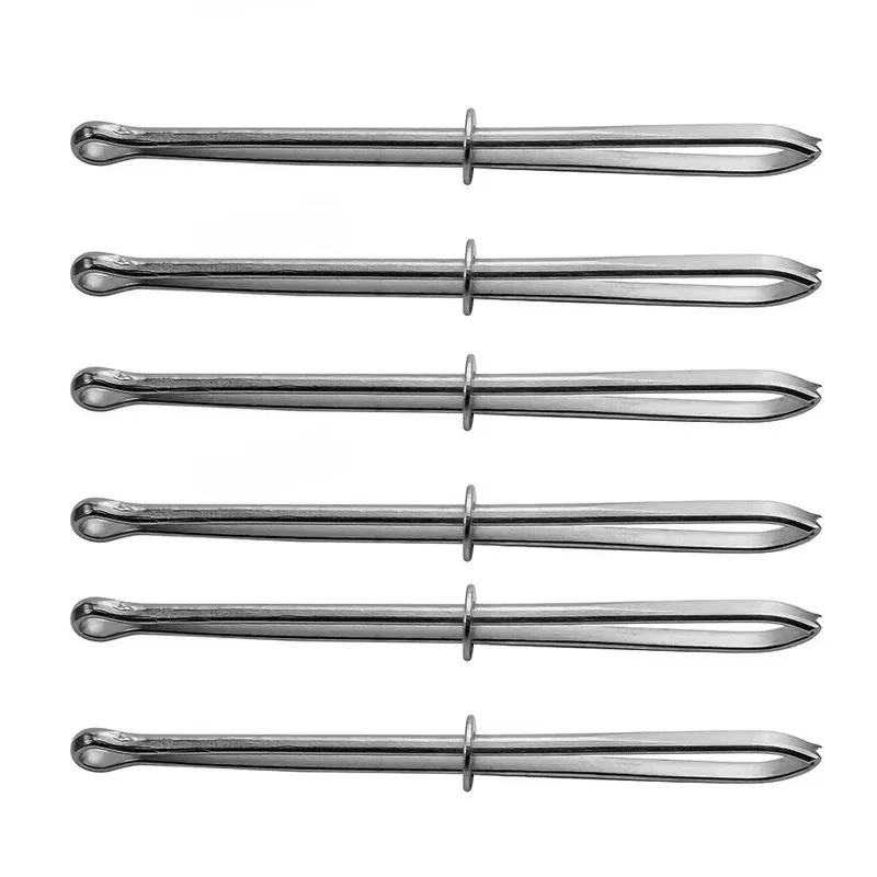 Color: Green - 2pcs/Set Stainless Steel Garment Clips Sewing DIY Tools Elastic Band Tape Punch Cross Stitch Threader Wear Rope Elastic Clamp