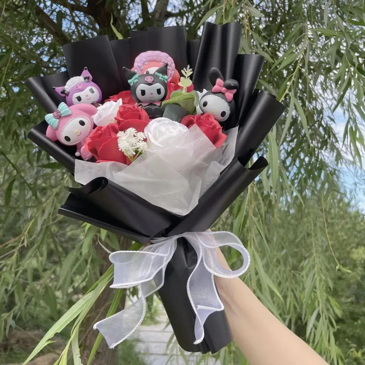 Color: Pinkish Grey - Kawaii Hello Kitty Cat Dolls With Artificial Flowers Creative Bouquet Christmas Valentine Birthday Graduation Gifts