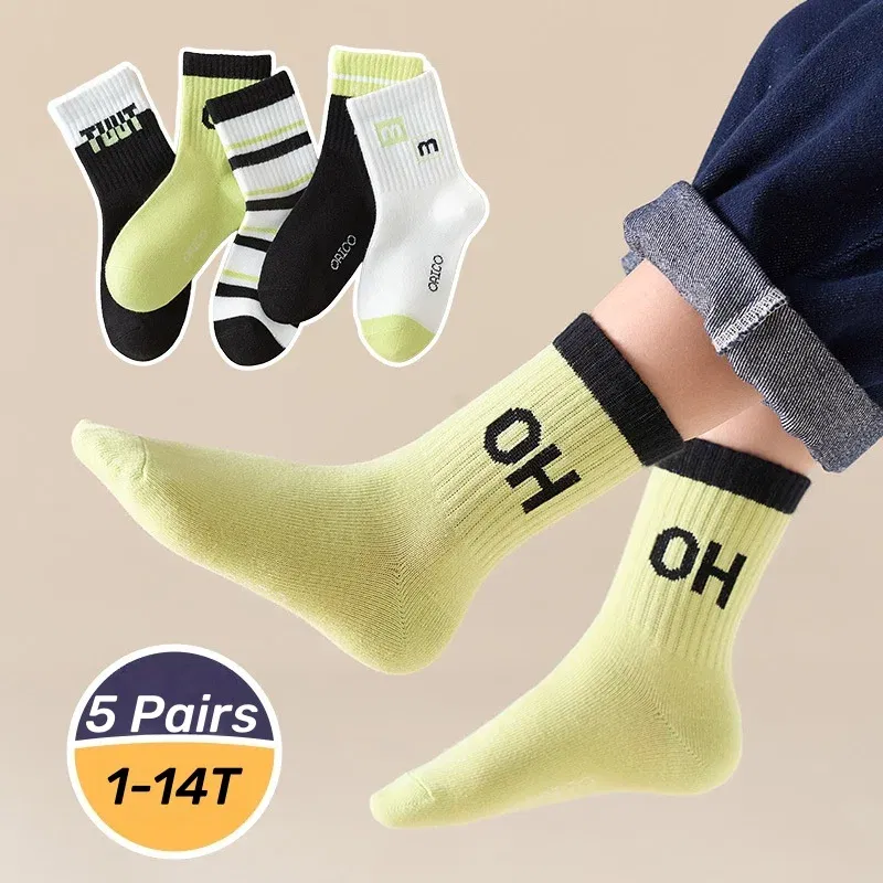 Color: black, Size: 10-12T - 1-14T Children's Socks Autumn Cotton Socks 5 pairs/bag Kids Spoty Socks Boys Baby Mid Calf Socks