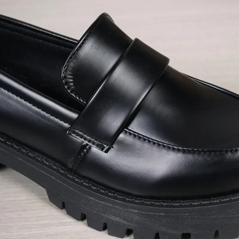 Color: black, Shoe Size: 36 - British Style Platform Loafers Women 2025 Plus Size Round Toe Single Shoes Woman Thick Bottom Pu Leather Shoes Mujer
