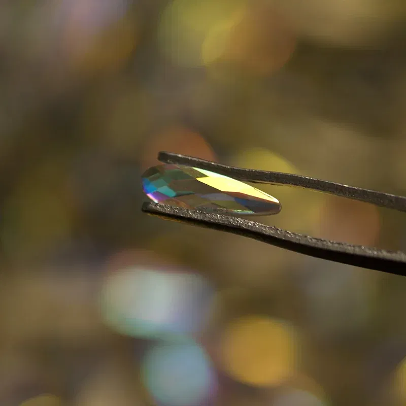 Color: Jade green - Top Quality Crystal Raindrop Shape 20pcs/Pack Non Hotfix Nail Art Rhinestone Super Bright Glass Strass 3D Nail Art Decoration