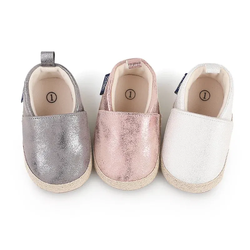 Color: WHITE, Shoe Size: 0.5 - Baby Boys Girls First Walkers Children Fashion Cute Soft Bottom Non-Slip Toddler Shoes Retro Soild Color Casual Shoes 0-18M