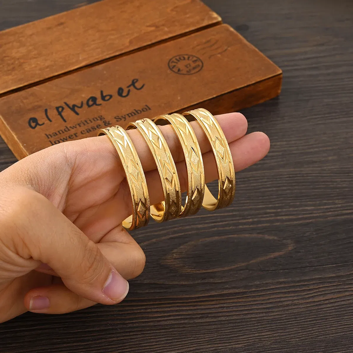 Metal Color: Silver Plated, Ships From: CHINA - 4PCS 24K Gold Plated 45MM Cute Kid Size Bangle High Quality Dubai Ethiopian Bracelet Africa Party Gifts